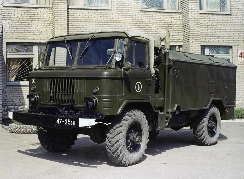 Р-142Д